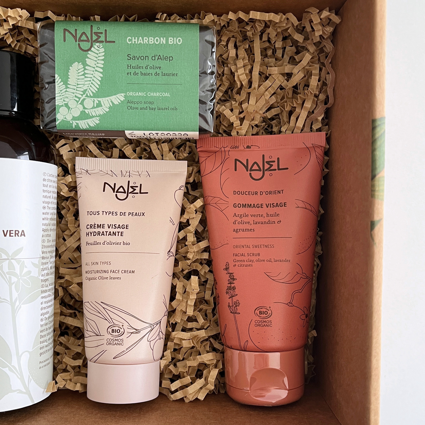 Najel Organic Skincare Essentials Detox Giftbox